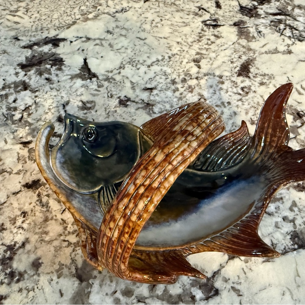 Vintage mid-century mojolica Handcrafted Ceramic Fish Basket - Brown and Green